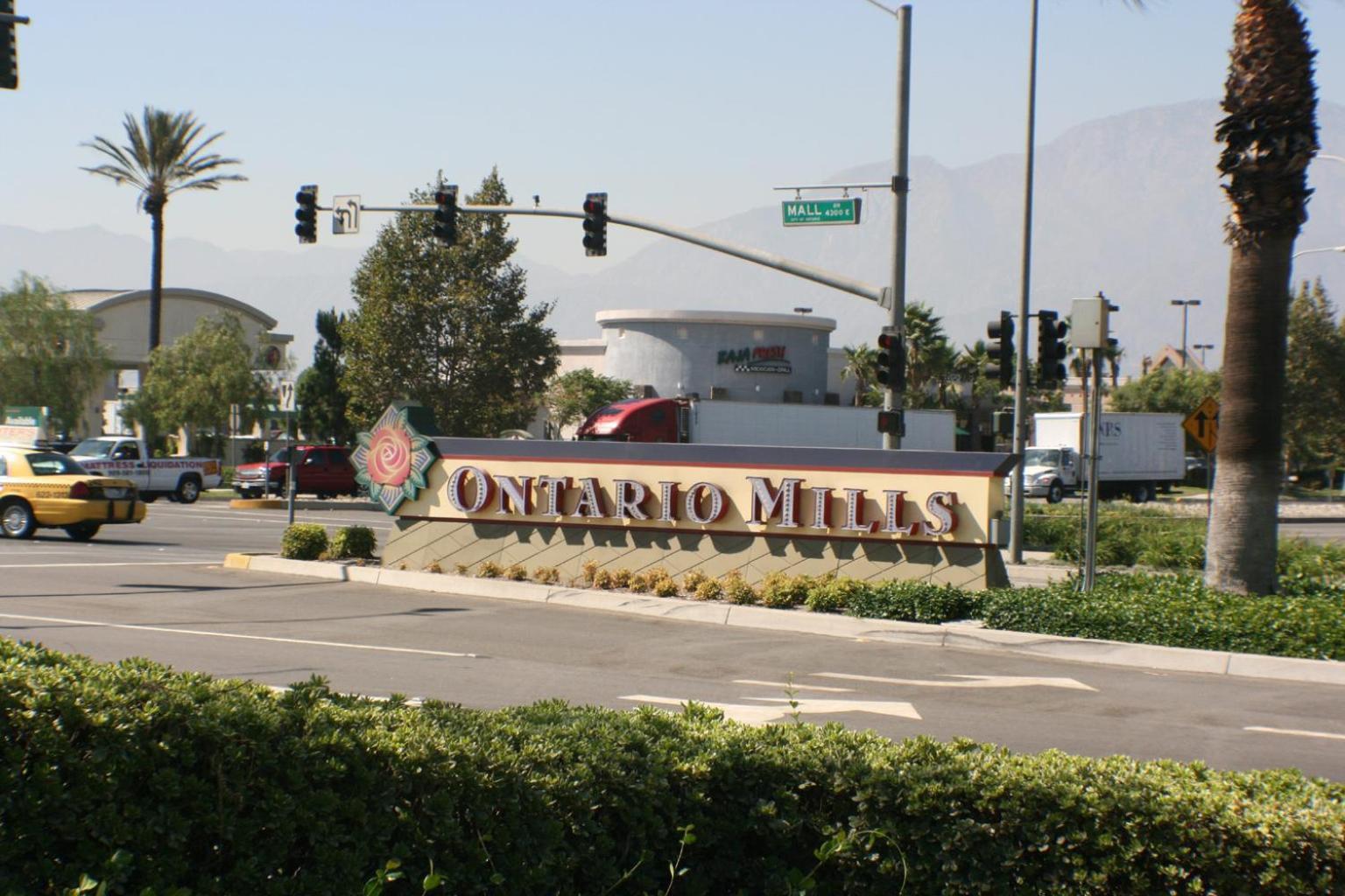 Residence Inn Ontario Airport Екстер'єр фото