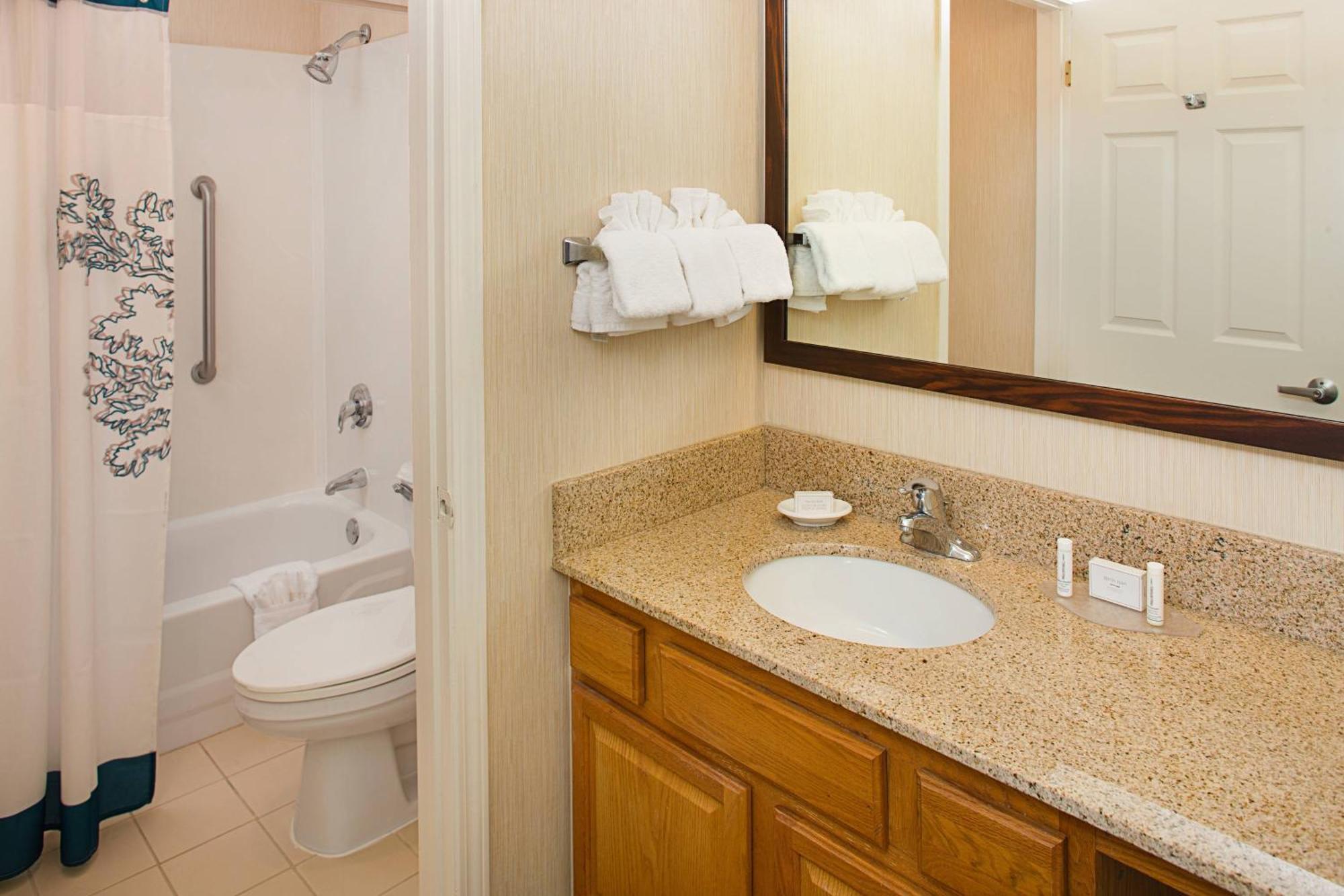 Residence Inn Ontario Airport Екстер'єр фото